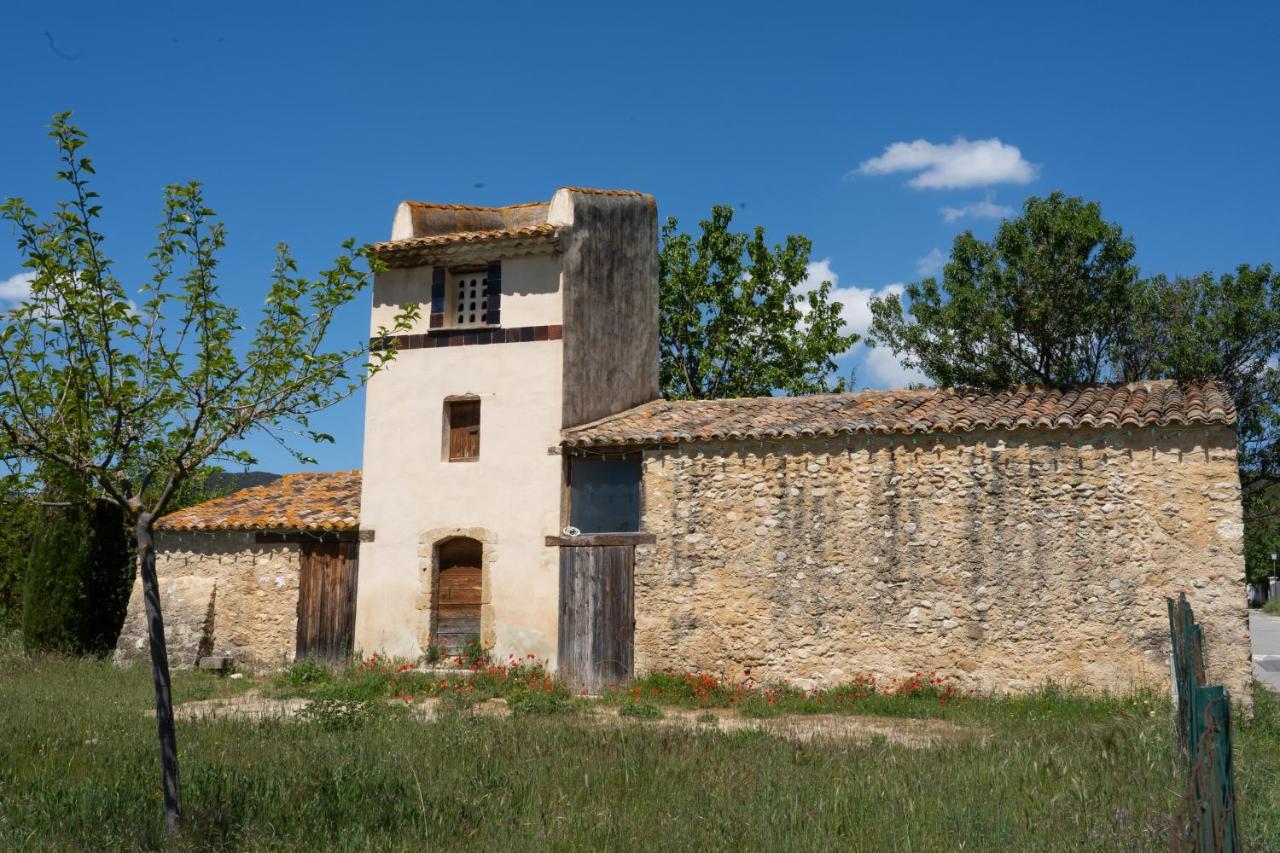 Une Chambre En Luberon Puyvert Buitenkant foto
